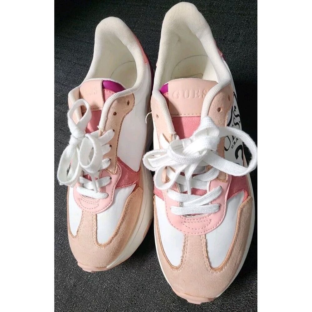 Guess Calebb 3 Women's Platform Sneakers White/Pink Size 8.5‎ EUC